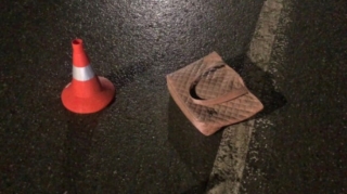 Əyləci çəkməyi unudan qadın avtomobilinin qurbanı oldu 