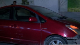 “Prius” mopedi vurdu, sürücü... - FOTO 