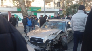 Mingəçevirdə zəncirvari qəza oldu - FOTOLAR 