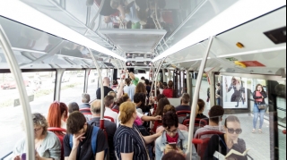 Bir avtobusda qorxu, digərində şiddət: Necə reaksiya verək? - AÇIQLAMA - FOTO 