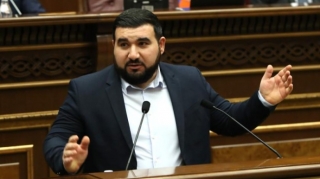 "Gorus-Qafan yolu Ermənistanın sərhədləri daxilində deyil" - Erməni deputat 