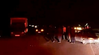 Göyçayda eyni yolda ard-arda qəza  – Üç avtomobilə maddi ziyan dəydi  - VİDEO