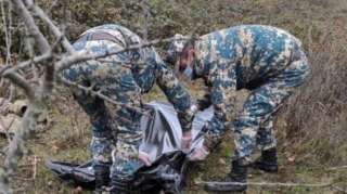 Ermənistan Azərbaycana 10 nəfərin sümüklərini təhvil verdi 