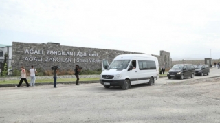 Zəngilanın Ağalı kəndinin sakinləri olan 10 ailə doğma yurduna çatıb  - FOTO - VİDEO