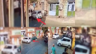 Binəqədidə qorxulu anlar : Öz-özünə gedən avtomobil obyektə çırpıldı  - VİDEO