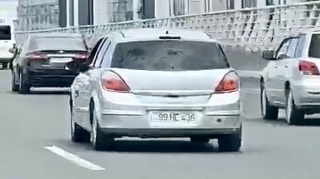 Ziya Bünyadov prospektində “ara işləyən” “avtoş” sürücü - ANBAAN VİDEO 