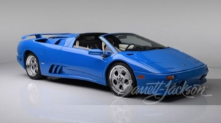 Редкий Lamborghini Дональда Трампа продали за 1,1 млн долларов - ФОТО 