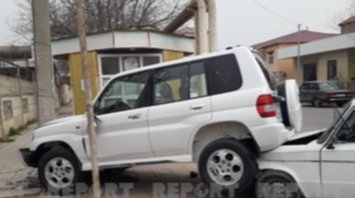 Salyanda üç avtomobil toqquşdu, bir nəfər öldü  - FOTO