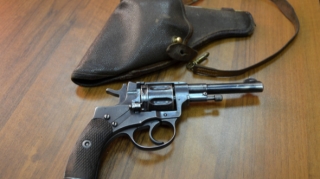 Keçmiş məhkumun maşınından silah tapıldı 