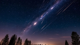 Avqustun 13-də meteor yağışı olacaq - Bakıda saat neçədə görünəcək? 