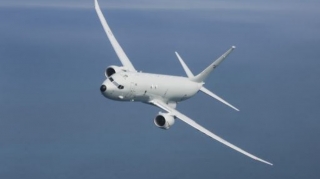 Böyük Britaniya Cənubi Afrika və digər beş Afrika ölkəsi ilə uçuşları ləğv edib