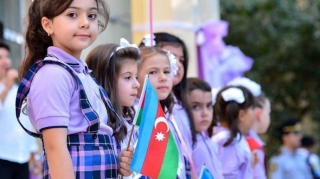 Bu gündən məktəblərdə dərslər başlayır 