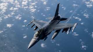 Ukrayna F-16-ları bu il əldə edə bilməyəcək 