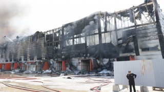 Yanan anbar “Kontakt Home”a məxsusdur - Rəsmi 