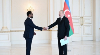 Prezident yeni səfirləri qəbul etdi - FOTOLAR  - YENİLƏNİB