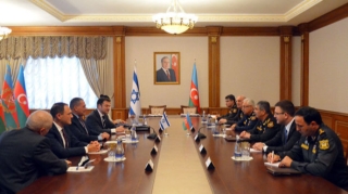 Azərbaycan və İsrail müdafiə sahəsində əməkdaşlığı müzakirə edib  - FOTO