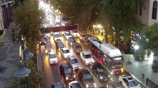 Paytaxt yollarında sıxlıq olan küçə və prospektlər açıqlanıb