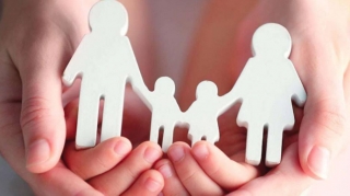 Uşaqların himayəyə verilməsi prosesində ailələr necə seçilir?  – RƏSMİ AÇIQLAMA 