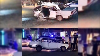 Göyçayda ağır qəza : Sürücünün ayaqları sındı  - VİDEO