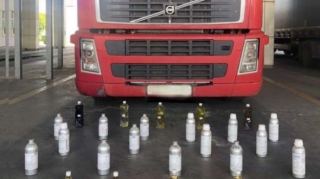 Yük avtomobilinin qoşqusunda ətir yağları aşkarlandı  - FOTO