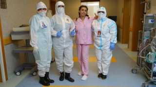 Azərbaycanda daha bir həkim koronavirusdan sağaldı - FOTO