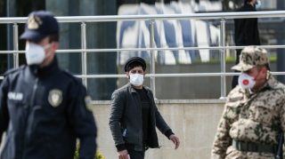 В Азербайджане усилен контроль за использованием масок