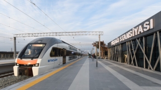 Abşeron dairəvi dəmir yolu xəttində sərnişindaşıma 43 % artıb