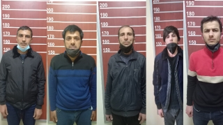 Hacıqabulda polis əməliyyat keçirdi:  beş nəfər həbs olundu  - FOTO