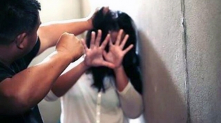 Keçmiş arvadının saçını yolan nazirlik əməkdaşı həbs edildi 