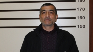 Üzərində “Kalaşnikov” gəzdirən şəxs ələ keçdi  - FOTO