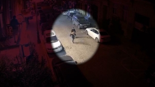 Azyaşlıları oğurluğa məcbur edən qohumlar həbs edildi - VİDEO