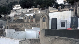 Zibil poliqonunu xatırladan qəbiristanlıqlar niyə təmizlənmir? - VİDEO 