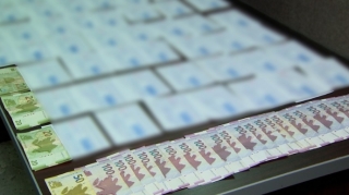 Saxta vaksin pasportu satan 3 nəfər saxlanılıb  - VİDEO