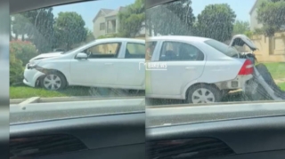 Aeroport şosesində qəza - "Nissan" yoldan çıxdı - VİDEO 