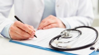 İcbari sığortaya daxil olan tibbi xidmətlərin siyahısı və tarifləri  müəyyənləşdi