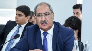 Deputat:  “Elmar Məmmədyarovu işdən çıxarmaqla kifayətlənmək olmaz”