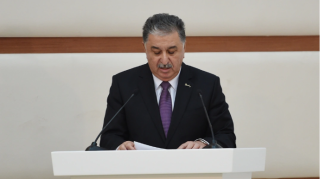 Prezident icra başçısını vəzifədən azad etdi 