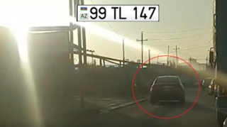 Bu yolda yenə "protiv" sürənlər var:  bu dəfə xanım sürücü  - VİDEO
