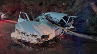 В Барде перевернулся легковой автомобиль, есть погибший и раненые - ФОТО 