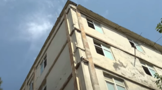 90 ailənin yaşadığı binada TƏHLÜKƏLİ VƏZİYYƏT  - VİDEO