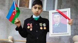 Şəhid anası 13 yaşlı övladının ölümündə həkimləri günahlandırır 