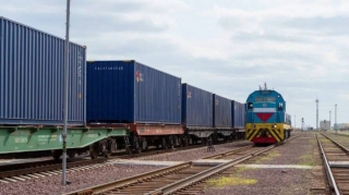 Qazaxıstanda dəmir yolu tranziti 100 milyon tona çatacaq 