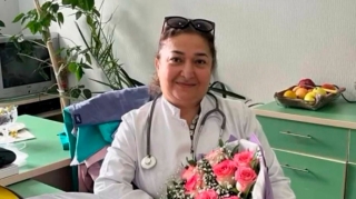 Altı uşaq anasını həyata qaytaran həmin həkim - FOTO