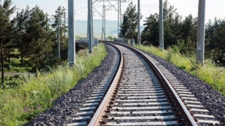 Naxçıvanı Türkiyə ilə də birləşdirə biləcək dəmir yolu mütləq olmalıdır - İlham Əliyev 