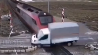 Qatar yollardında baş vermiş qəzalar: "Səhlənkarlıq, diqqətsizlik və..."  - VİDEO