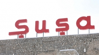 Şuşada son 30 ildə ilk dəfə yamac paraşütündən uçuş həyata keçirilib  - VİDEO