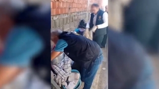 Naxçıvan polisi əməliyyat keçirdi - Narkotiklə saxlanıldılar  - FOTO - VİDEO