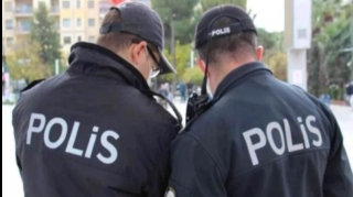 Pornoqrafiya ilə məşğul olan polis İŞDƏN QOVULDU 