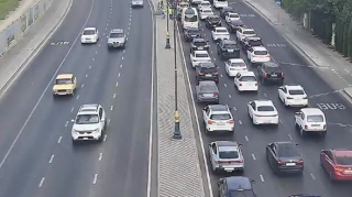 Bu yollarda tıxac var - SİYAHI   - FOTO