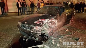 Bibiheybətdə iki avtomobil toqquşub, üç nəfər xəsarət alıb